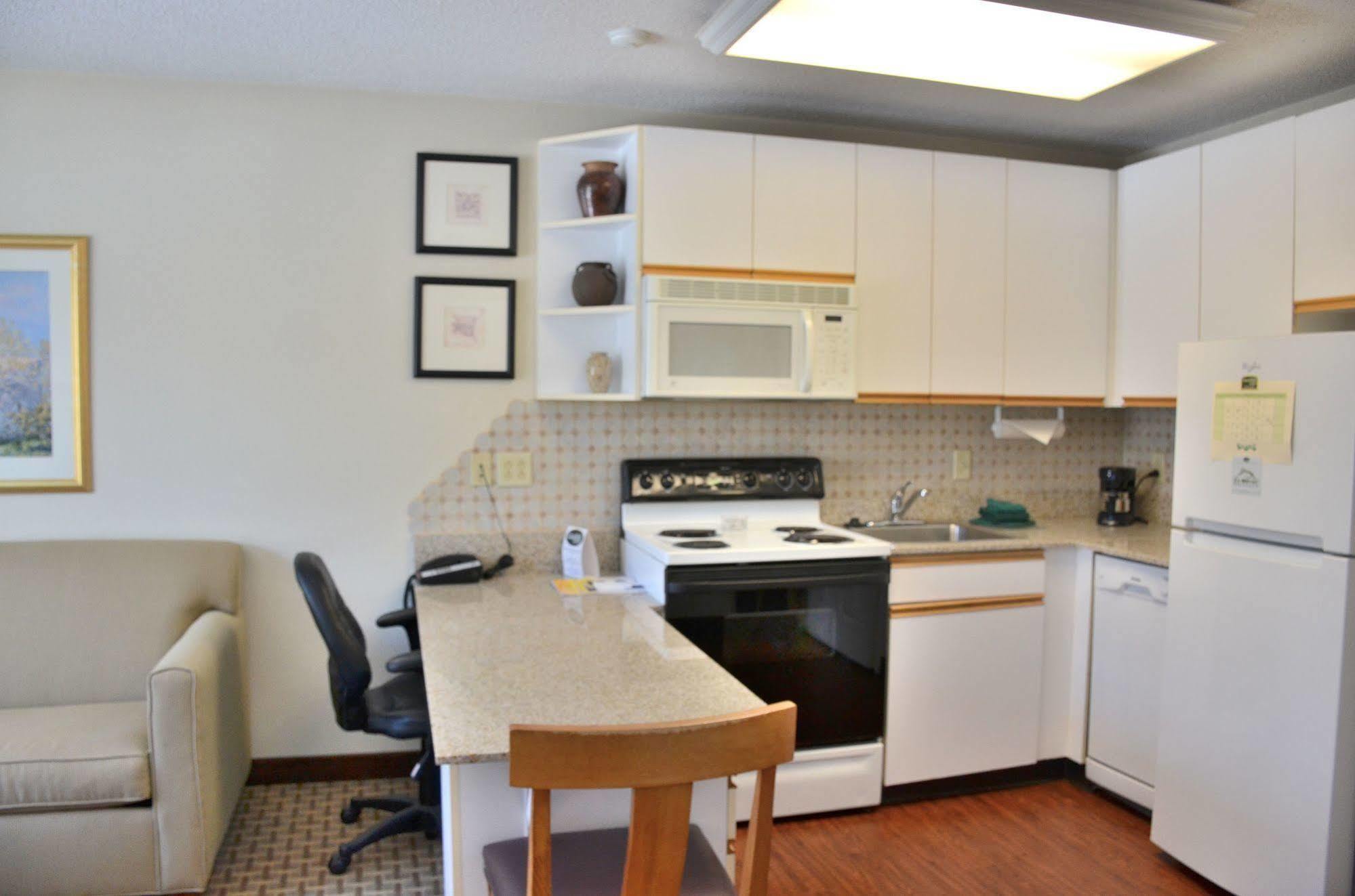 Cresthill Suites Syracuse Восток Сиракьюс Экстерьер фото
